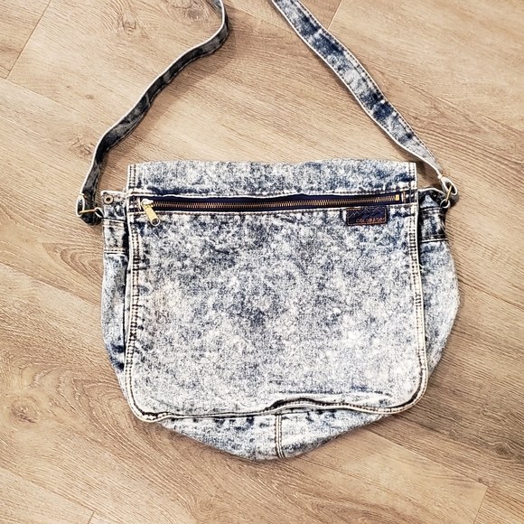Colorado Handbags - 🏷💰 Vintage 80’s/90's Stonewashed Denim Jean Crossbody Purse